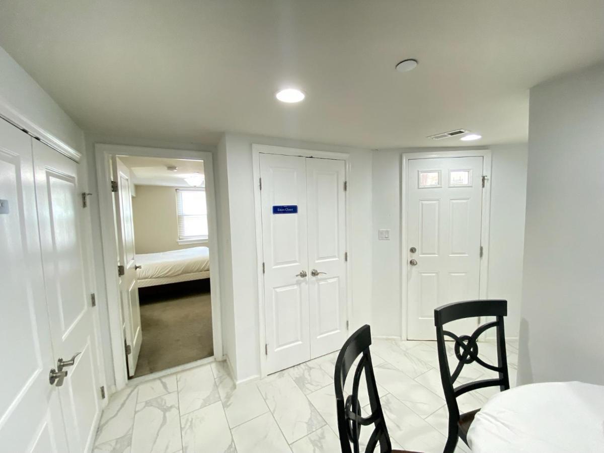 Lovely Remodeled 2Bdrm Basement Home Washington Extérieur photo